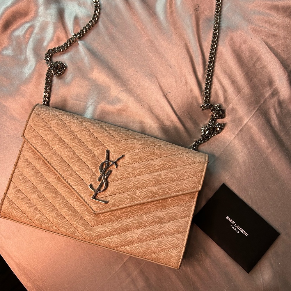 Saint Laurent Large Monogram Wallet On Chain Pale
Pink